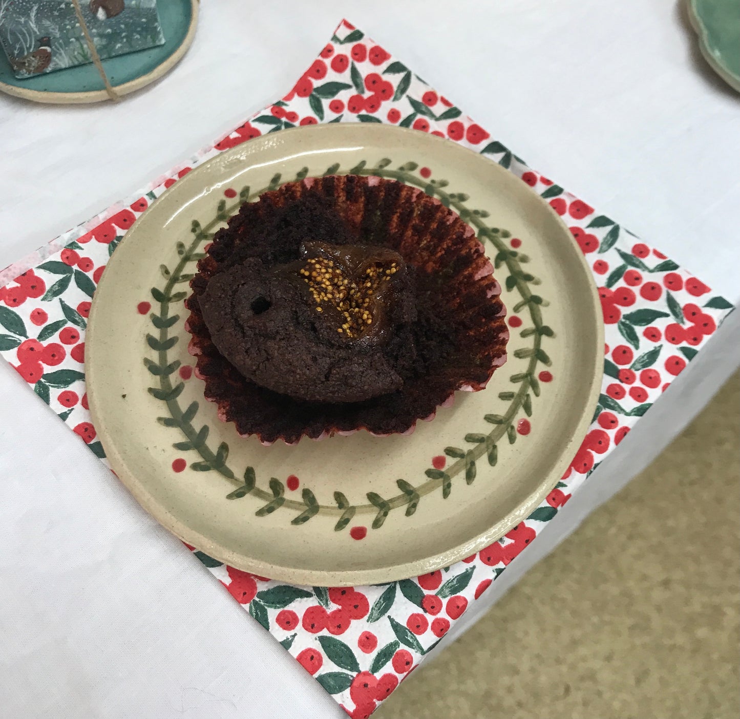 Festive garland round ceramic plates and platters