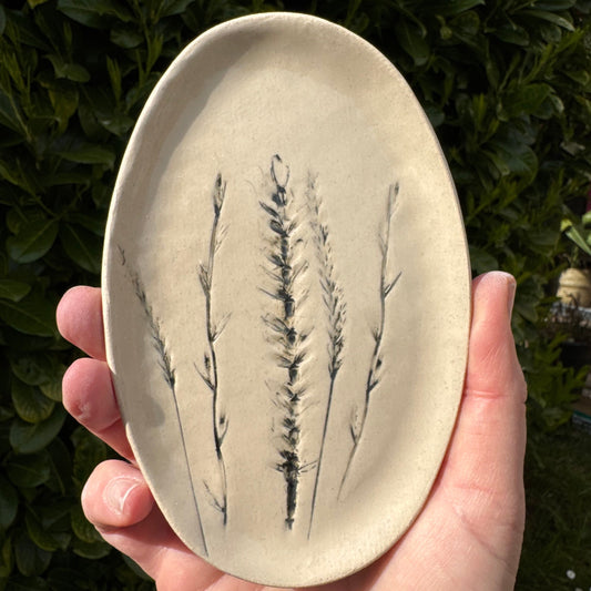 Grass impression ceramic side plate