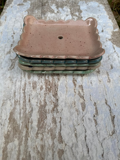 Rectangular scalloped edged soap dish with drainage hole